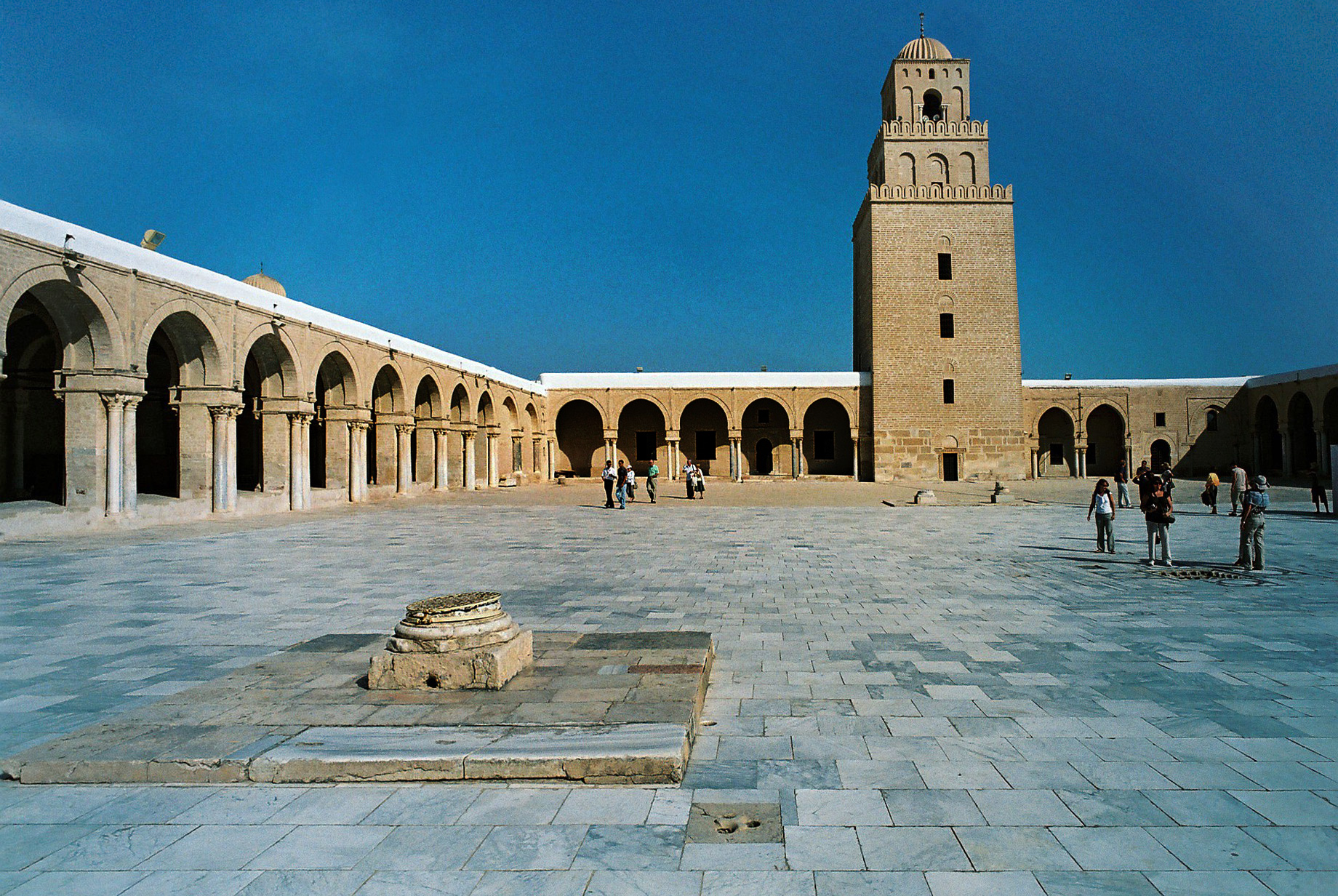 Courtyards in Islamic architecture